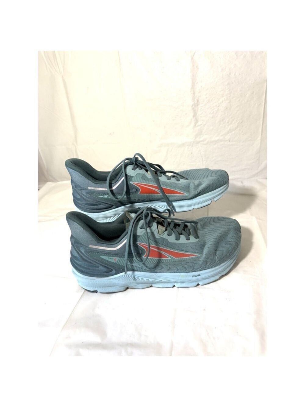 Altra Torin 6 Dusty Teal Coral trail Running Shoes size 10.5